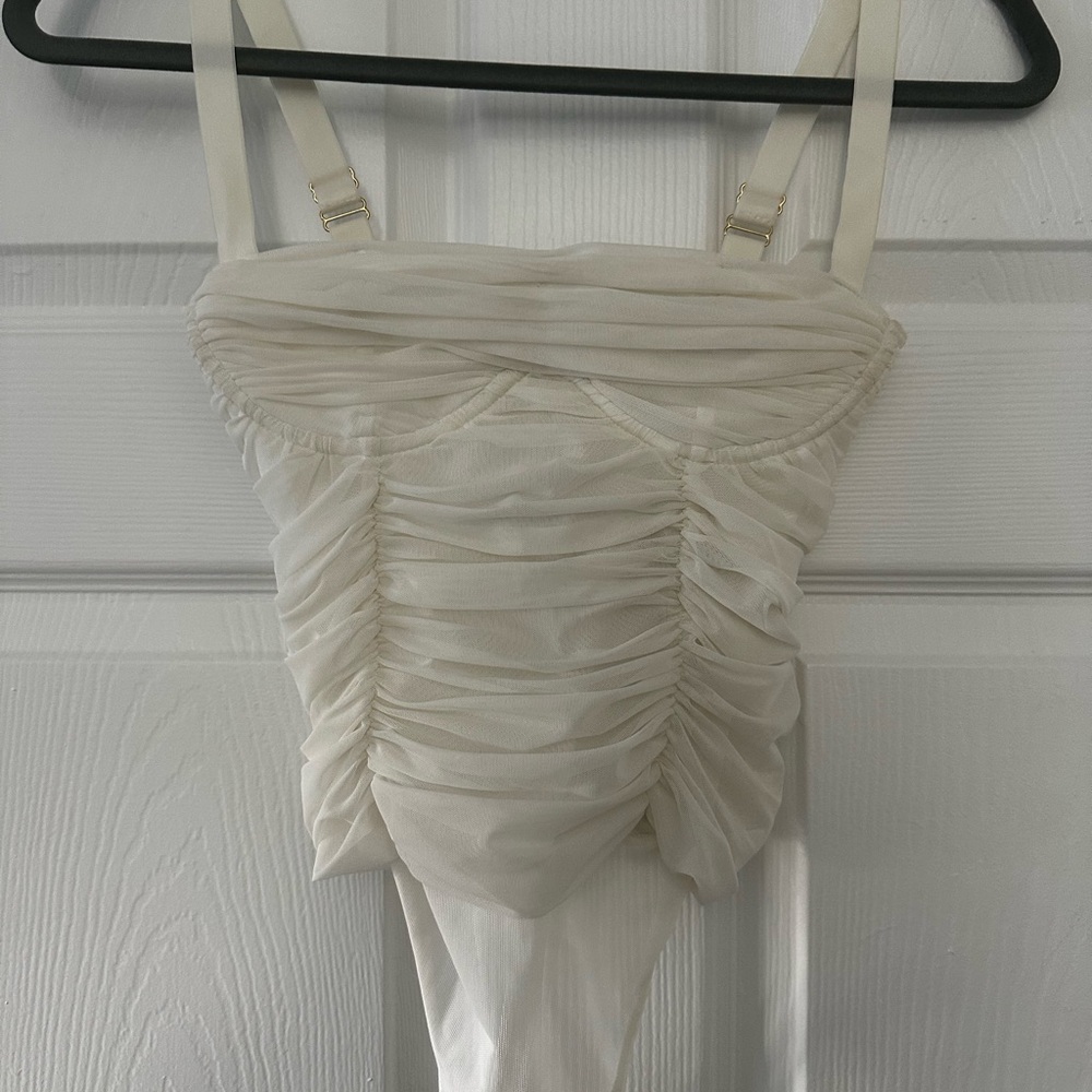 Babaton Bodysuit